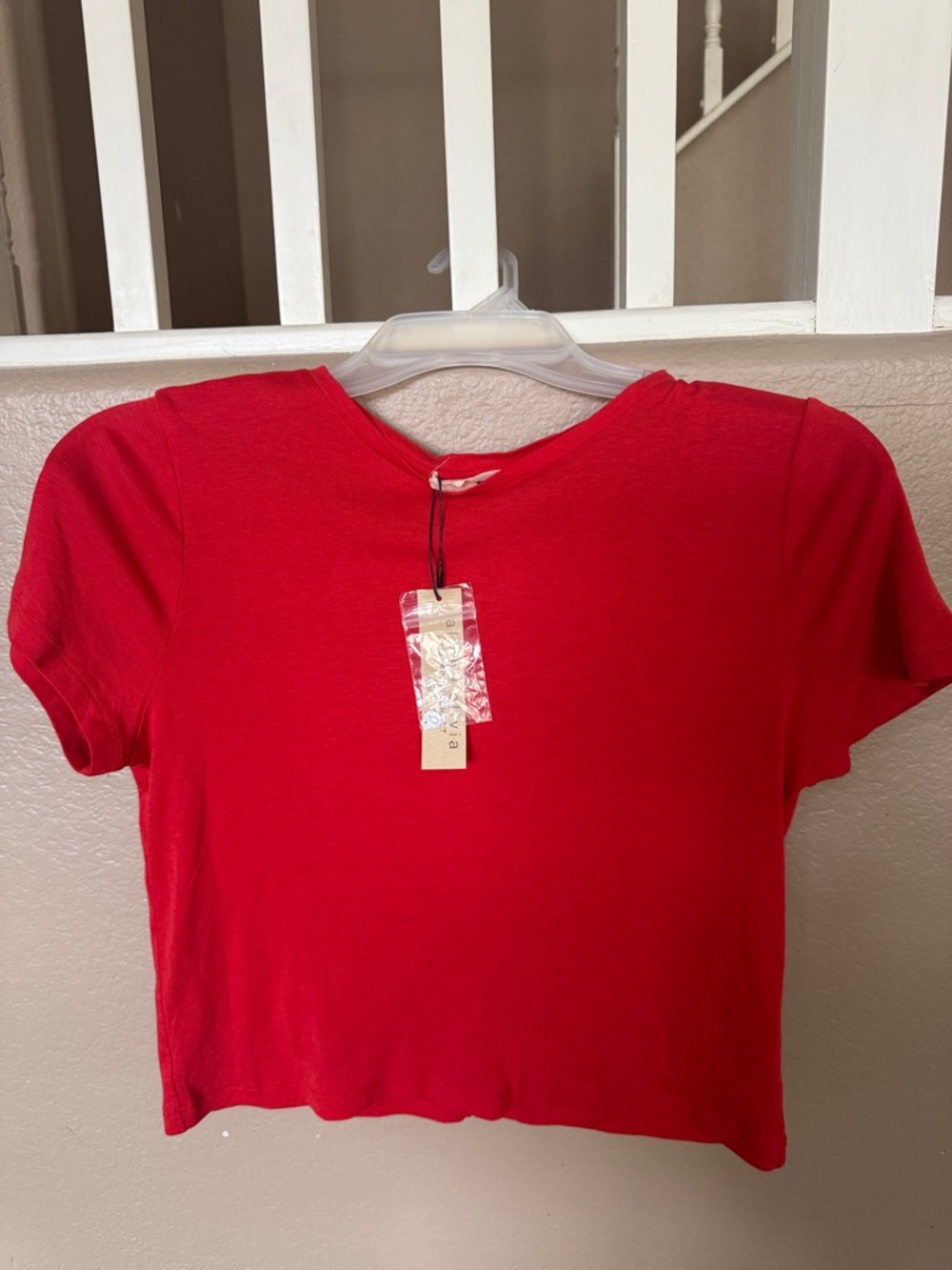 Alice + Olivia Red Short Sleeve Crop Top